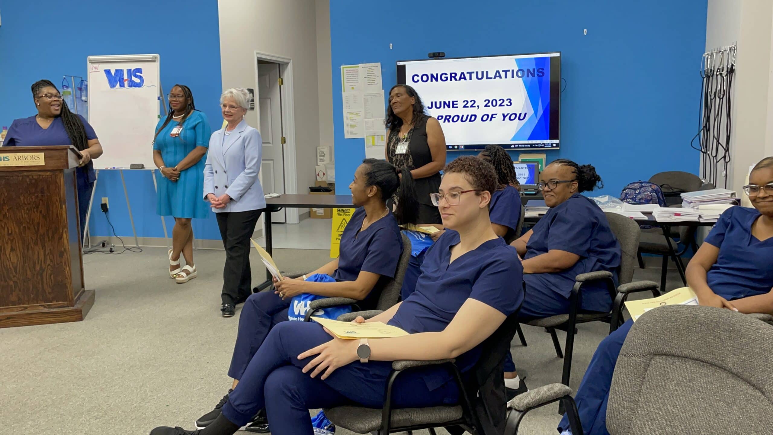 Valedictorian Aaliyah Glee showered appreciation on her classmates during the graduation ceremony.