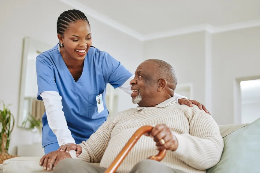 Nurse Aid providing Home Health Care